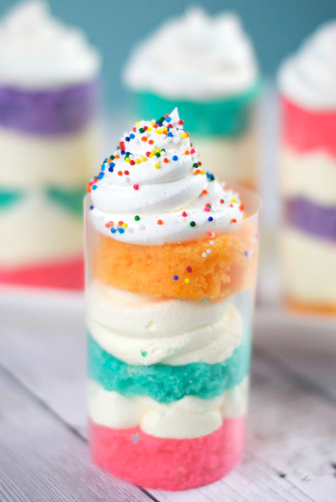 25 Magical Unicorn Themed Desserts - Smart Party Ideas